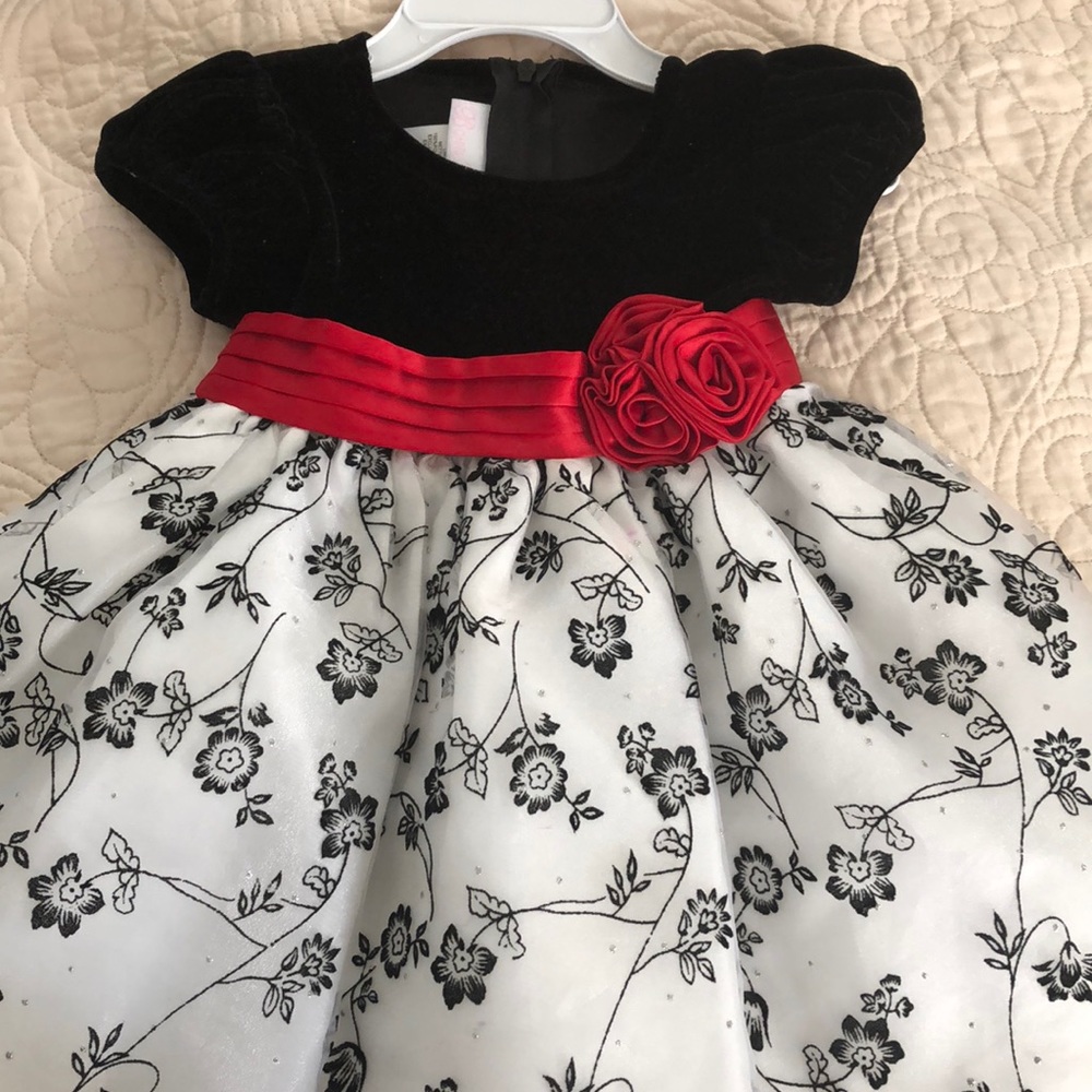 Infant Girl’s Dress